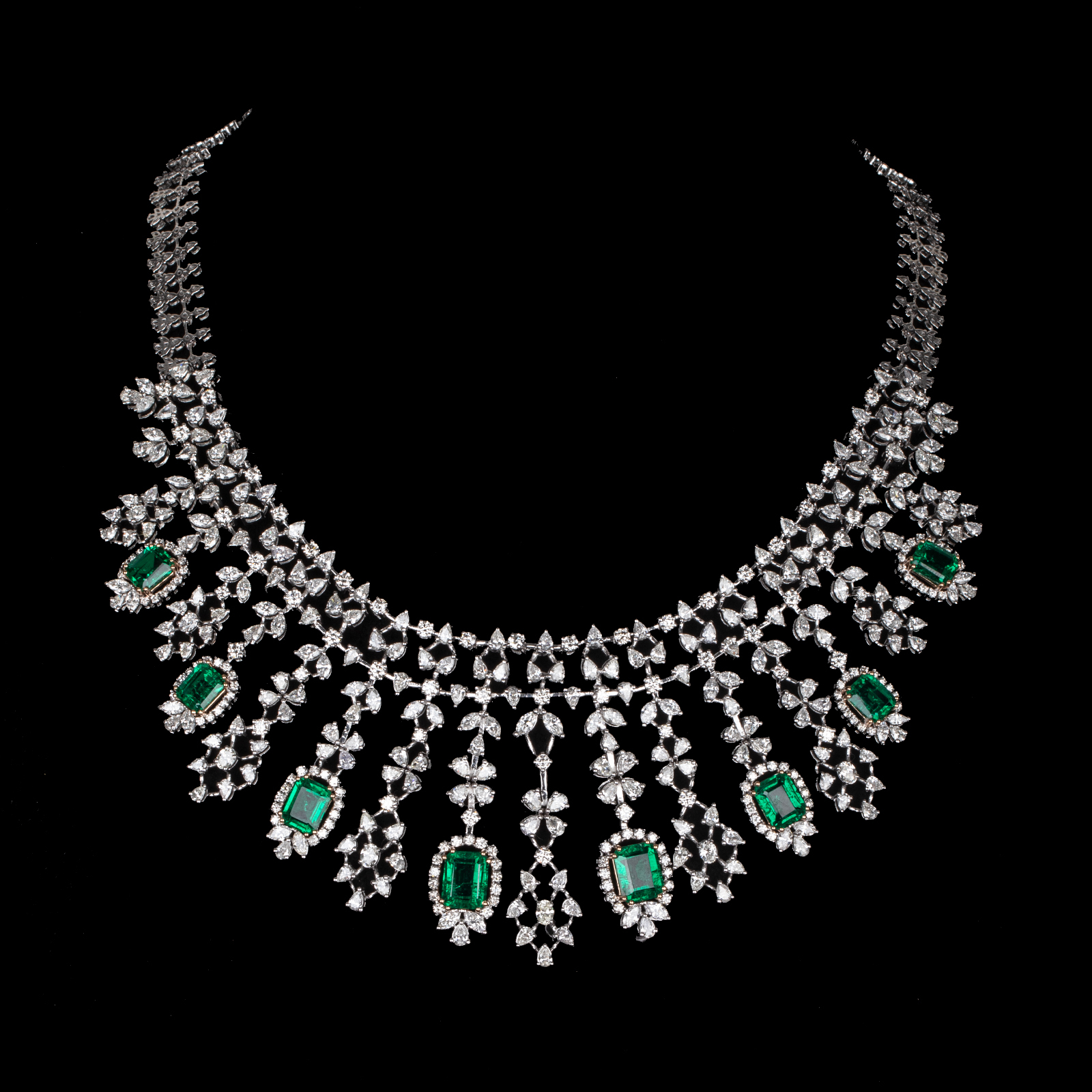 Unique Diamond Necklace designs and collection | Kalasha Fine Jewels